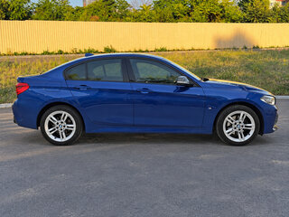 2022 BMW 1 серии 120i III (F52) Рестайлинг, синий, 1780000 рублей, вид 3