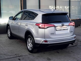 2018 Toyota RAV4 IV (XA40) Рестайлинг, серый, 2349000 рублей, вид 3