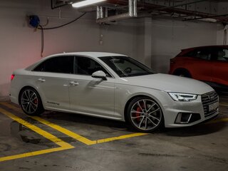 2018 Audi A4 V (B9), белый, 3325000 рублей, вид 4