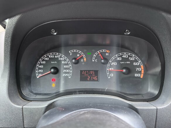 2011 Fiat Albea I Рестайлинг, серый, 265000 рублей - вид 16