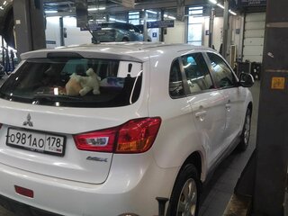 2014 Mitsubishi ASX I Рестайлинг, белый, 1197000 рублей, вид 3