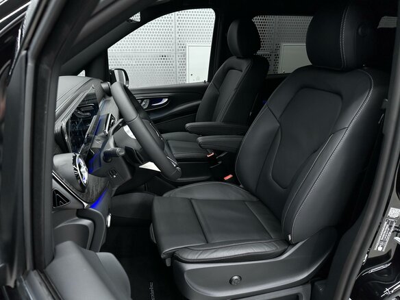 2026 Mercedes-Benz V-Класс 300 d экстра длинный III (W447) Рестайлинг 2, чёрный - вид 10