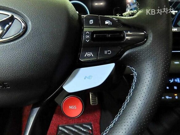 2023 Kia K3 II (China Market) Рестайлинг, чёрный, 1690000 рублей - вид 12