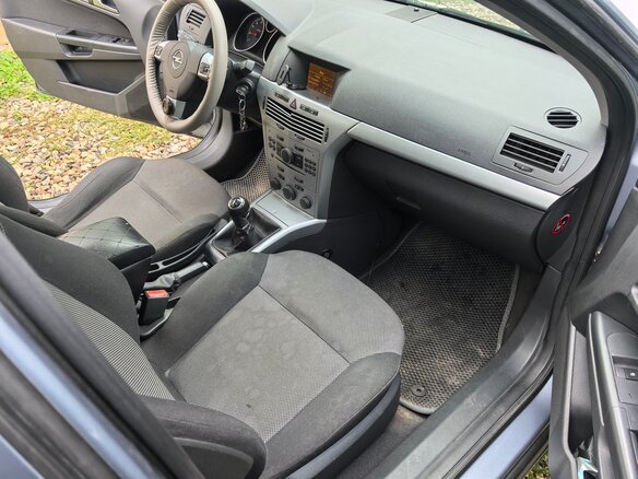 2011 Opel Astra H Рестайлинг, серебристый, 570000 рублей - вид 15