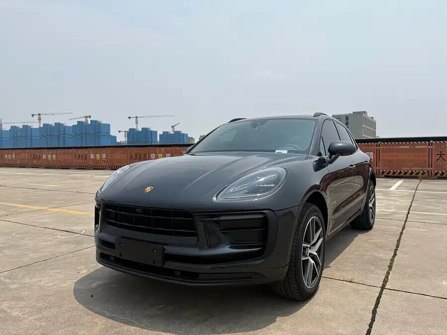 Открыть фотографии: Porsche Macan I Рестайлинг 2