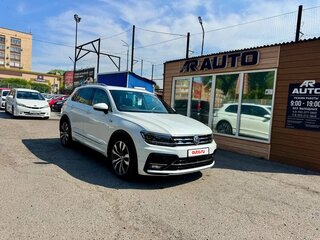 2019 Volkswagen Tiguan II, белый, 2490000 рублей, вид 5