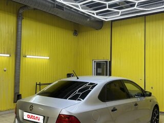 2014 Volkswagen Polo V, серебристый, 800000 рублей, вид 2