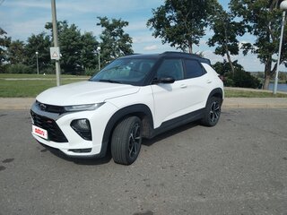 2022 Chevrolet TrailBlazer III, белый, 1600000 рублей, вид 1