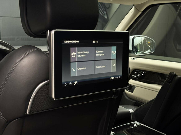 2019 Land Rover Range Rover Long IV Рестайлинг, белый, 7400000 рублей - вид 18