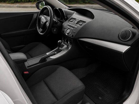 2010 Mazda 3 II (BL), белый, 750000 рублей - вид 8