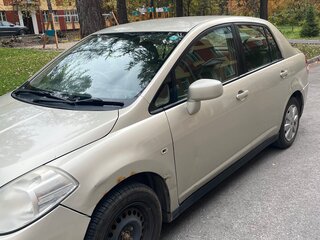 2005 Nissan Tiida Latio I, серебристый, 380000 рублей, вид 3