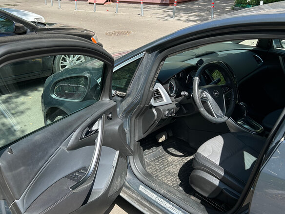2013 Opel Astra J Рестайлинг, серый, 890000 рублей - вид 12