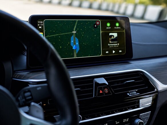 2020 BMW 5 серии 530i xDrive VII (G30/G31/G38) Рестайлинг, серый, 6000000 рублей - вид 18