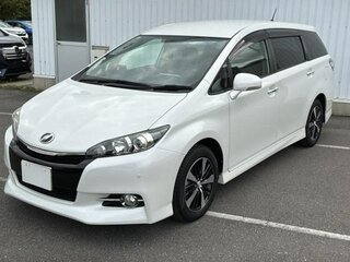 2017 Toyota Wish II Рестайлинг, белый, 1180000 рублей, вид 1