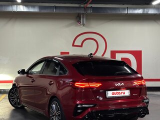 2021 Kia K3 II Рестайлинг, красный, 2550000 рублей, вид 2