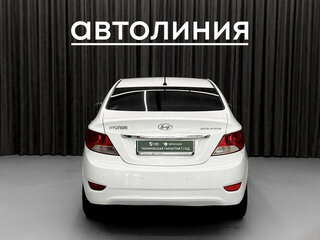 2011 Hyundai Solaris I, белый, 669000 рублей, вид 4