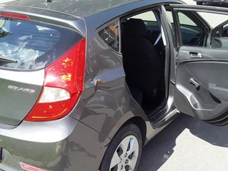2014 Hyundai Solaris I Рестайлинг, серый, 725000 рублей, вид 5