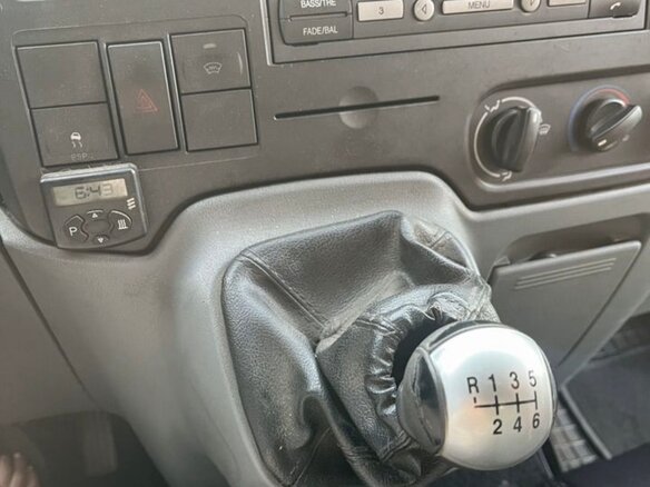2011 Ford Transit, белый, 1100000 рублей - вид 7