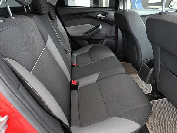 2011 Ford Focus III, красный, 599000 рублей - вид 8