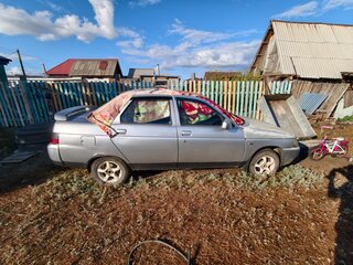 2002 Lada (ВАЗ) 2110, серебристый, 70000 рублей, вид 2