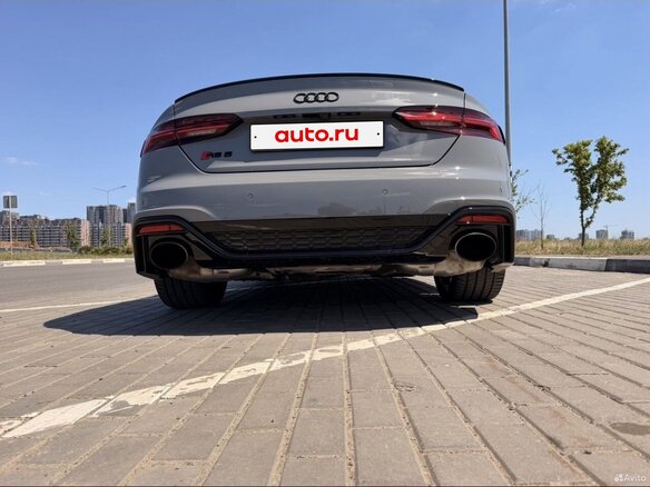 2021 Audi RS 5 II (F5) Рестайлинг, серый, 6100000 рублей - вид 4