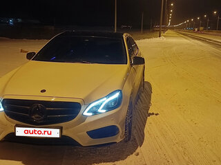 2015 Mercedes-Benz E-Класс 250 CDI IV (W212, S212, C207) Рестайлинг, белый, 2900000 рублей, вид 3