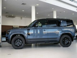 2026 Land Rover Defender 110 II, синий, 12500000 рублей, вид 3
