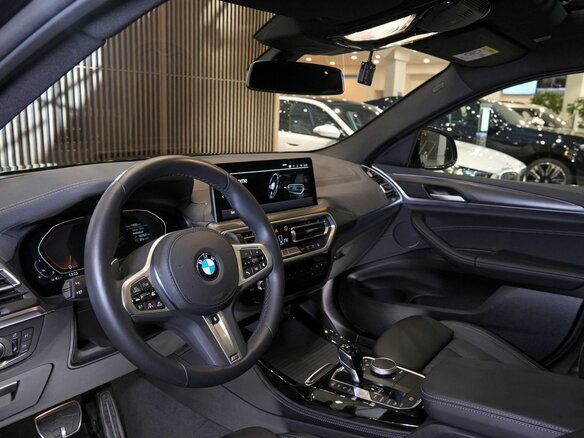 2024 BMW X4 20i II (G02) Рестайлинг, чёрный, 7220000 рублей - вид 13