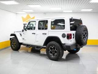 2022 Jeep Wrangler Rubicon IV (JL), белый, 6999000 рублей, вид 4