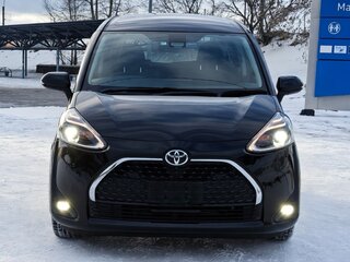 2018 Toyota Sienta II Рестайлинг, чёрный, 1500000 рублей, вид 2