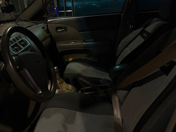2011 Vortex Estina I, чёрный, 330000 рублей - вид 9
