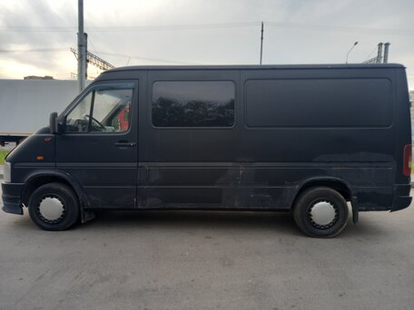 2000 Volkswagen LT, чёрный, 290000 рублей, вид 3