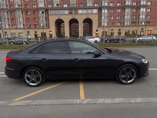 2021 Audi A4 35 TFSI V (B9) Рестайлинг, серый, 3430000 рублей, вид 4