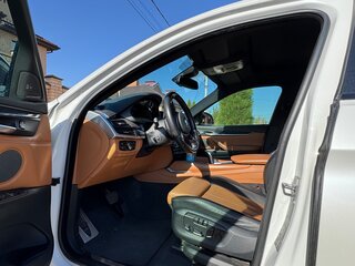 2019 BMW X6 40d II (F16), белый, 5150000 рублей, вид 4