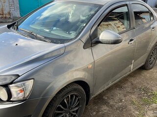 2013 Chevrolet Aveo II, серый, 420000 рублей, вид 2