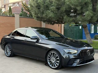 2020 Mercedes-Benz E-Класс 350 V (W213, S213, C238) Рестайлинг, чёрный, 4400000 рублей, вид 1