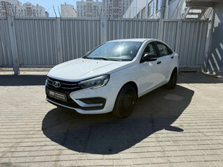 2023 Lada (ВАЗ) Vesta I Рестайлинг (NG), белый, 895000 рублей, вид 1