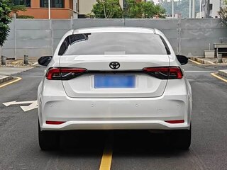 2023 Toyota Corolla XII (E210) Рестайлинг, белый, 1205000 рублей, вид 5
