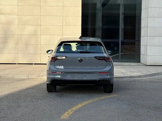 2025 Volkswagen Golf VIII Рестайлинг, серый, 2701222 рублей, вид 4