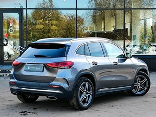 2021 Mercedes-Benz GLA 250 II (H247), серый, 3629000 рублей, вид 2