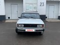 1999 Lada (ВАЗ) 2105, белый, 75000 рублей - вид 1