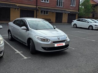 2011 Renault Fluence I, серебристый, 600000 рублей, вид 1