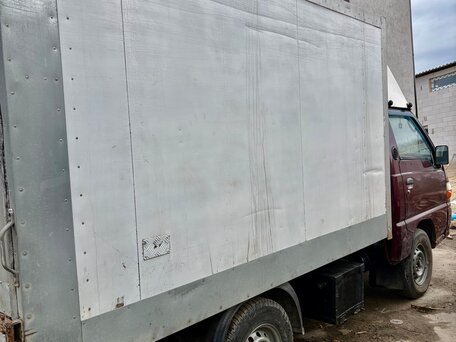 2006 Hyundai Porter, красный, 380000 рублей, вид 3