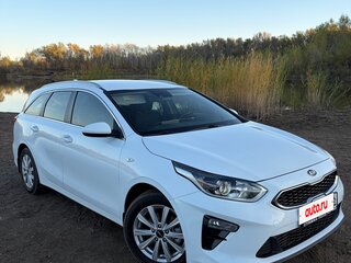 2018 Kia Ceed III, белый, 1850000 рублей, вид 4