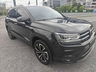2023 Volkswagen Tharu I, коричневый, 1550000 рублей, вид 3
