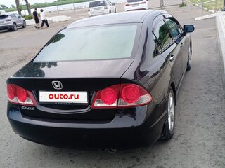 2008 Honda Civic VIII, чёрный, 590000 рублей, вид 3