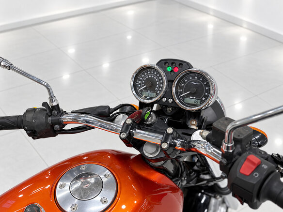 2011 Moto Guzzi V 7, золотистый, 452304 рублей - вид 12