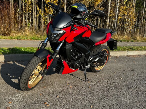 2019 Bajaj Dominar 400, красный, 229000 рублей