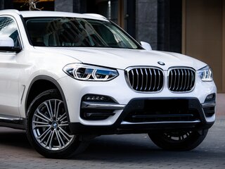 2021 BMW X3 20i xDrive III (G01), белый, 3790000 рублей, вид 4