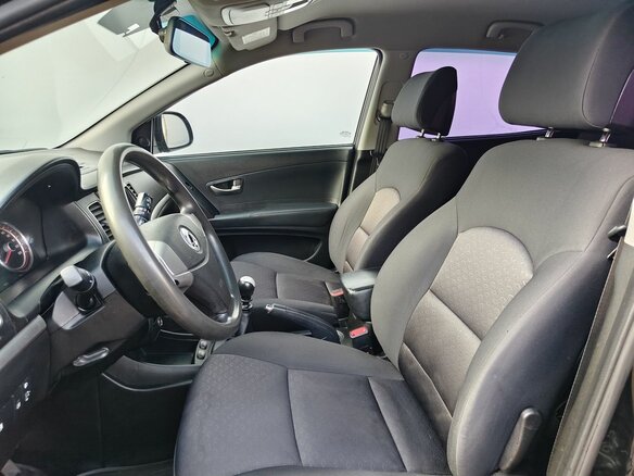 2012 SsangYong Actyon II, чёрный, 750000 рублей - вид 9